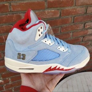 Air Jordan five trophy room